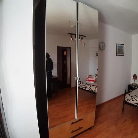 Piata Amzei Old Town Apartment บูคาเรสต์ ภายนอก รูปภาพ